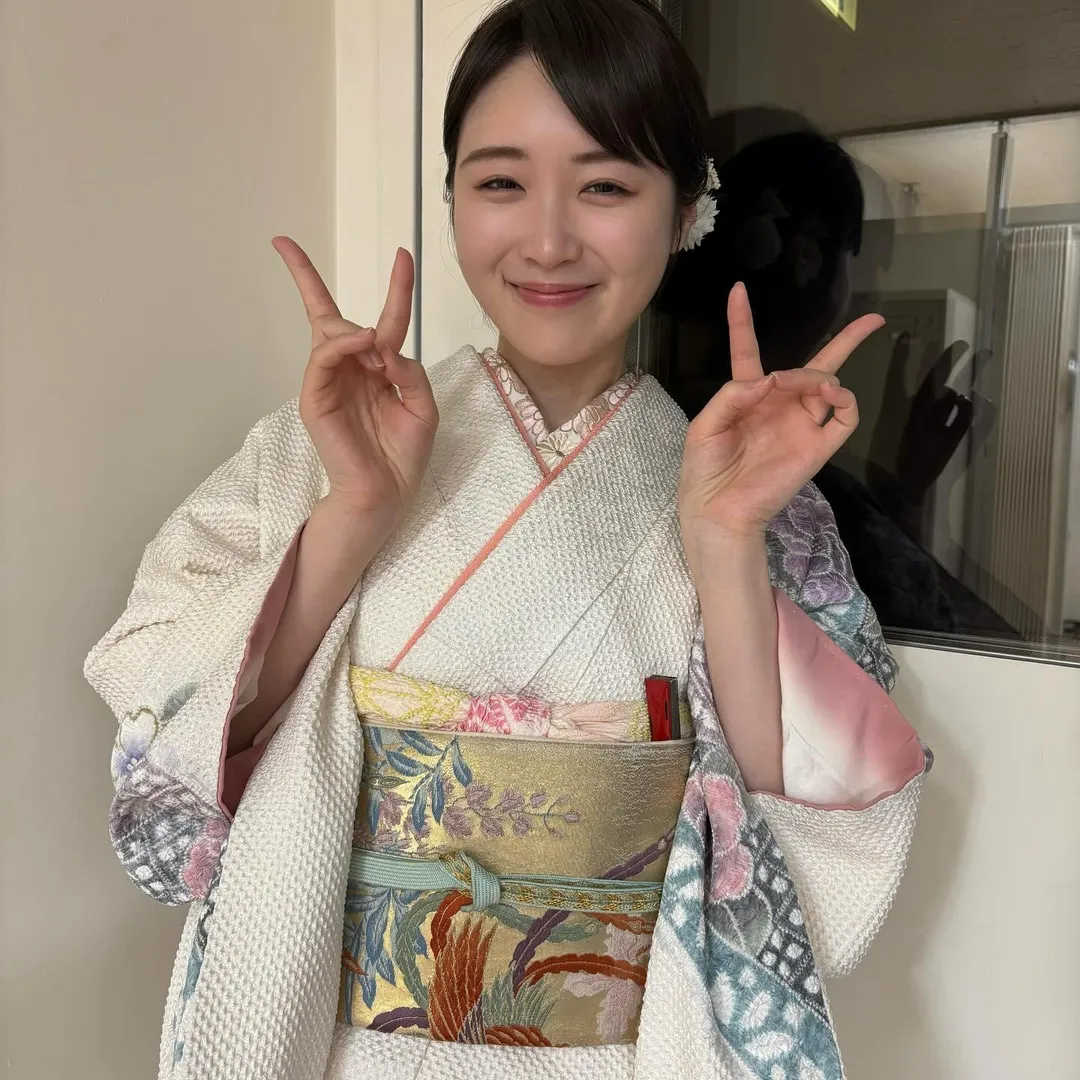 高山一實在去年七夕宣布結婚,婚姻僅維持1年4個月就告終。(圖/翻攝自高山一實IG)