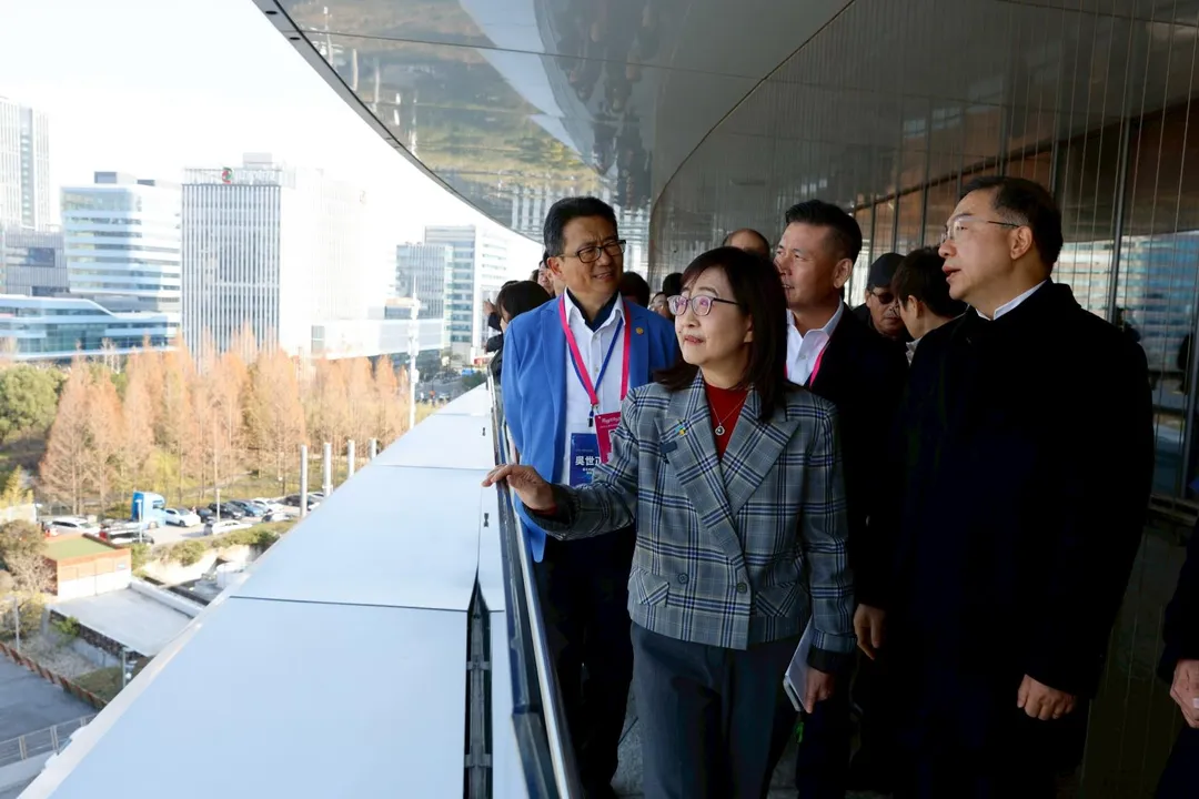 台北市副市長林奕華率團在上海參訪。(圖/台北市府提供)