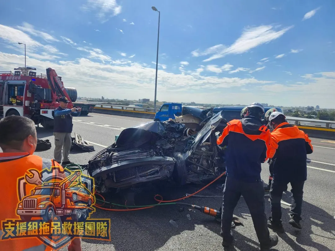 車禍現場。（圖／「支援組拖吊救援團隊」提供）