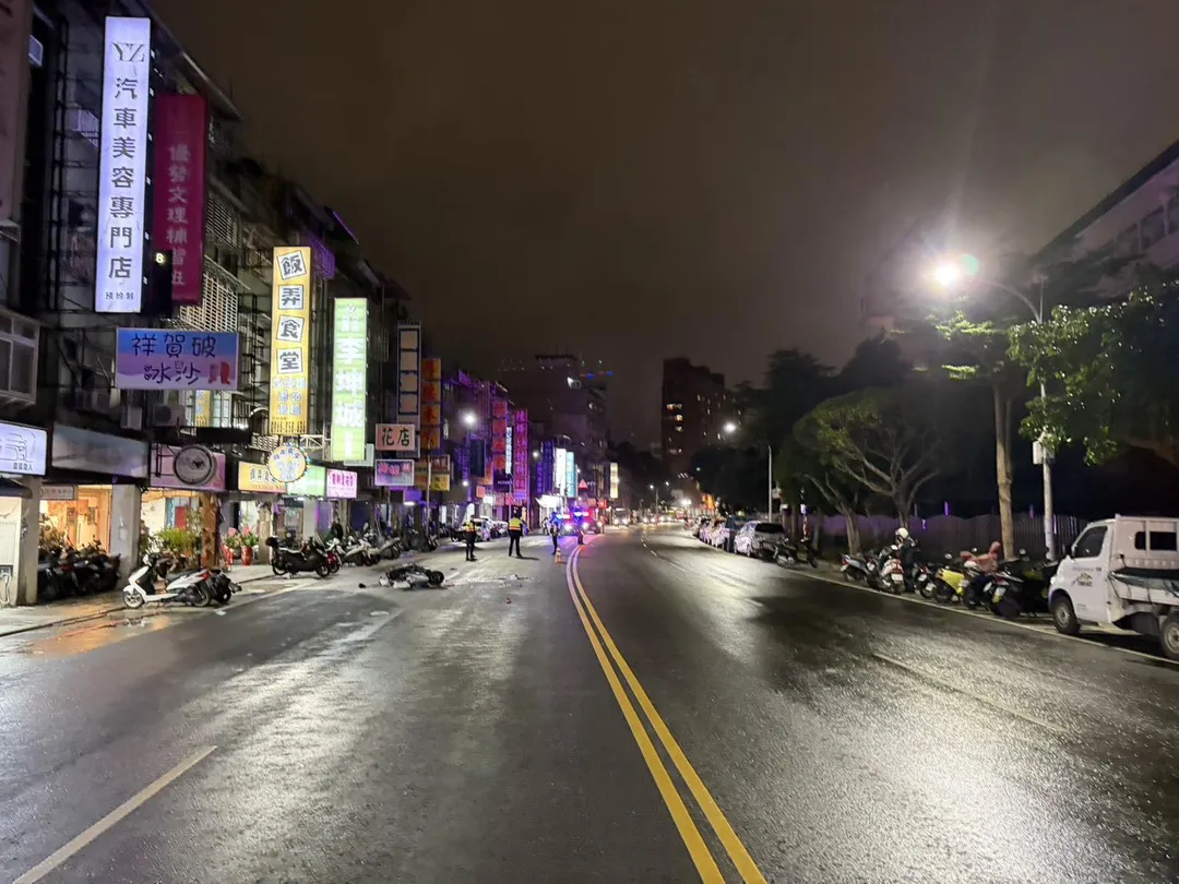 三重忠孝路重大車禍。(圖/警方提供,下同)