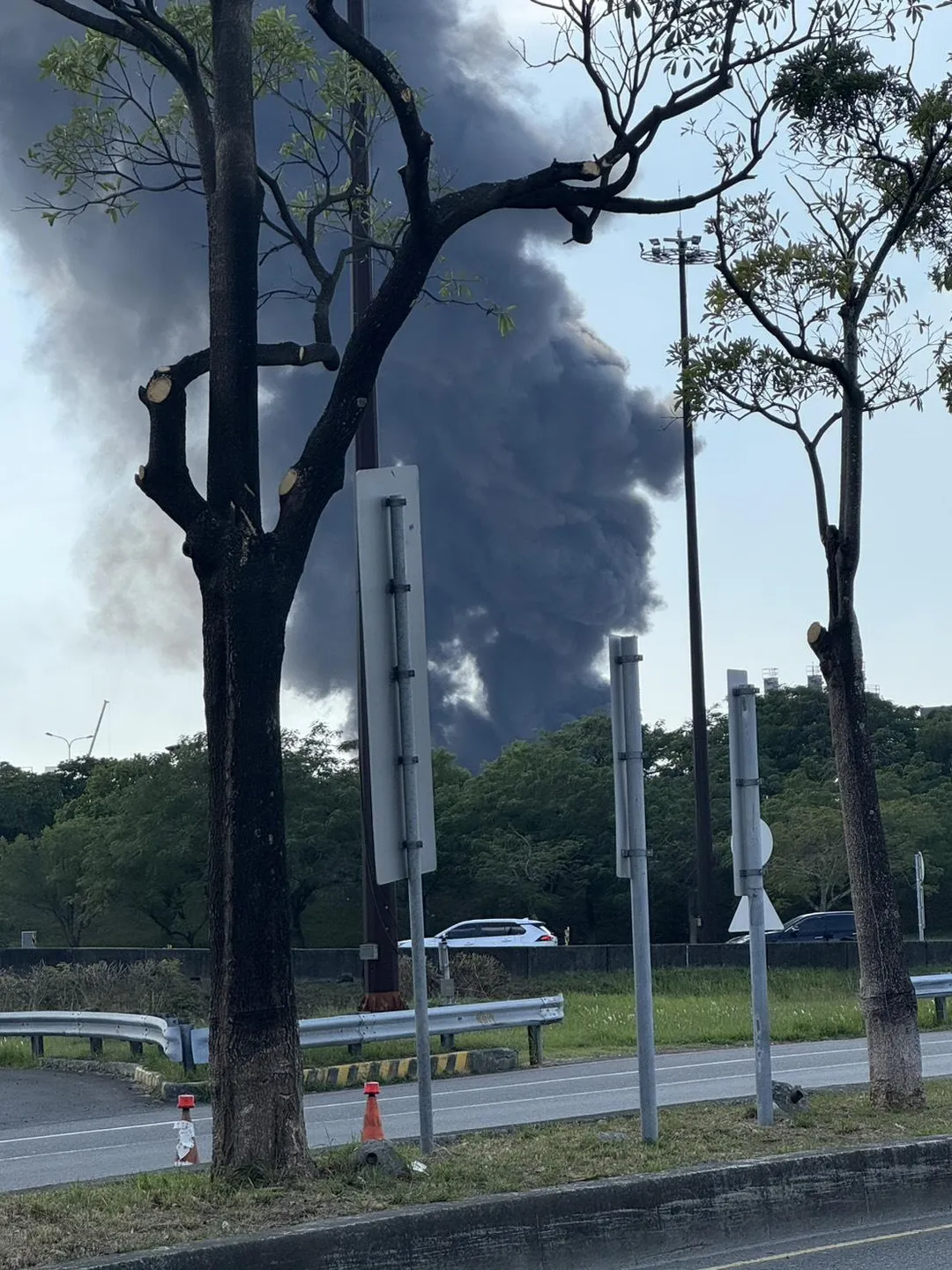 火災畫面。（圖／台南道路救援張家班群友提供）