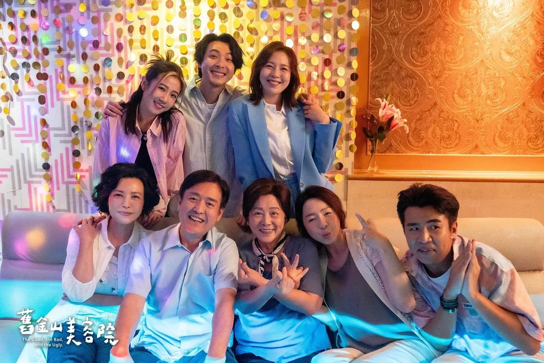 方志友（上排左）神預言劉品言（上排右）、連晨翔（上排中）戀情。（圖／TVBS 提供）
