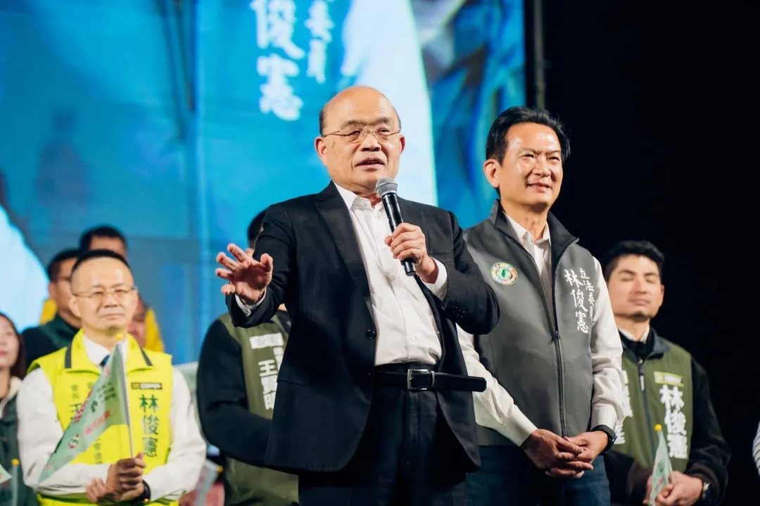 蘇貞昌力挺林俊憲，並提出台南市長人選的3項指標。（圖／翻攝林俊憲臉書）