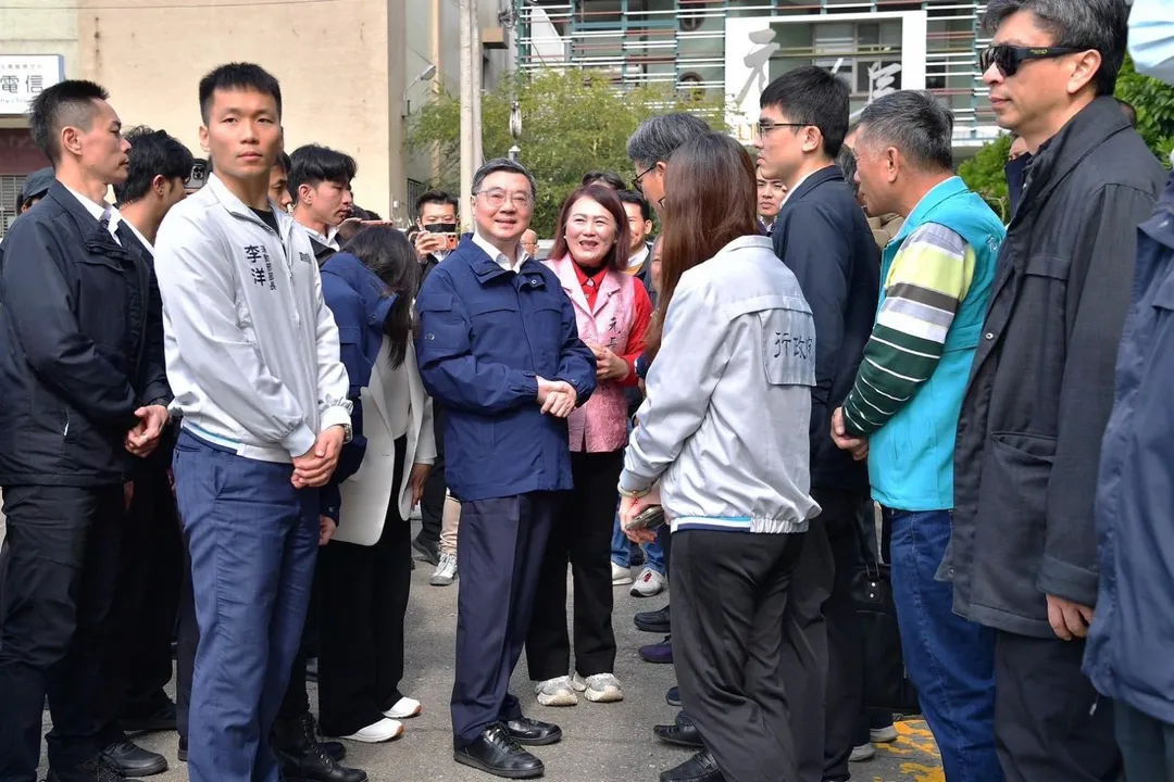 卓榮泰赴雲林視察，並提出對免費營養午餐政策的看法。（圖／翻攝卓榮泰臉書）