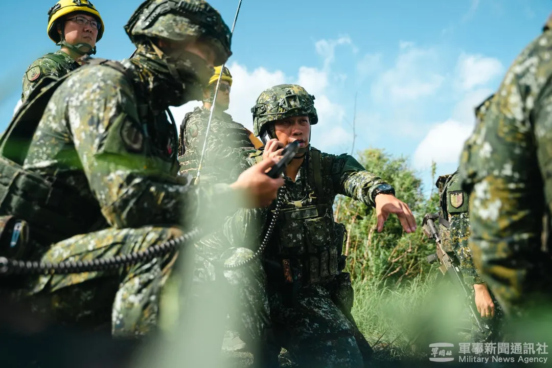今年起畢業的政戰初官，將恢復歷練基層單位排長。(圖/軍聞社)