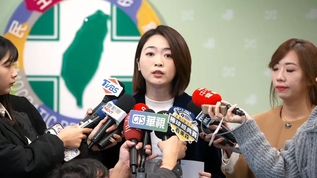 民進黨發言人韓瑩。（圖／民進黨YT）
