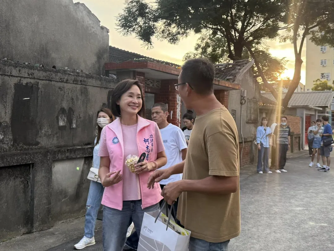 針對接下來的選戰，柯志恩信心喊話「迎風出擊，決戰勝利！夢想海港，柯志恩一定成功」！（圖取自柯志恩臉書）