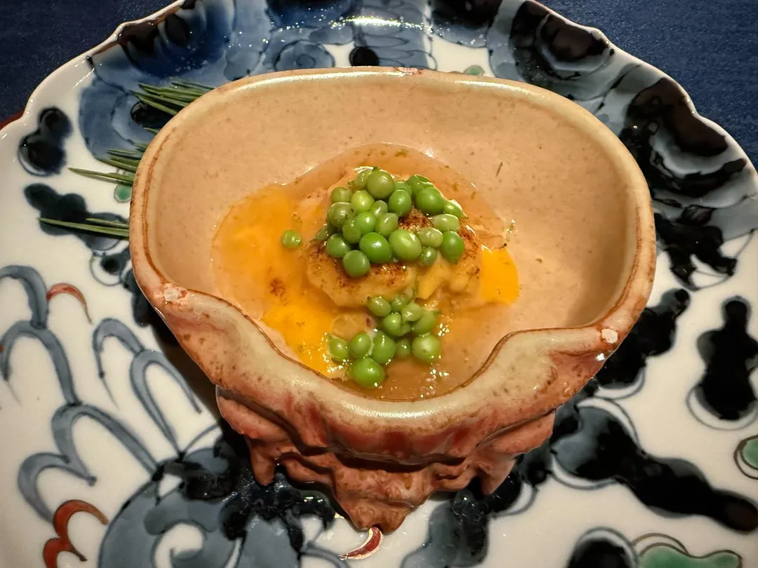 蒸物-毛蟹.甜豆.綠皮檸檬。(圖/黃宏輝提供)