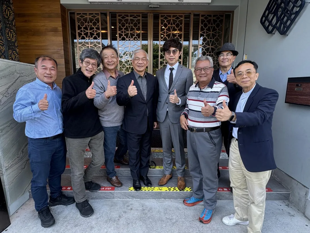 陳清河校長親率全國校友總會團隊赴花蓮參加。(圖/世新大學提供)