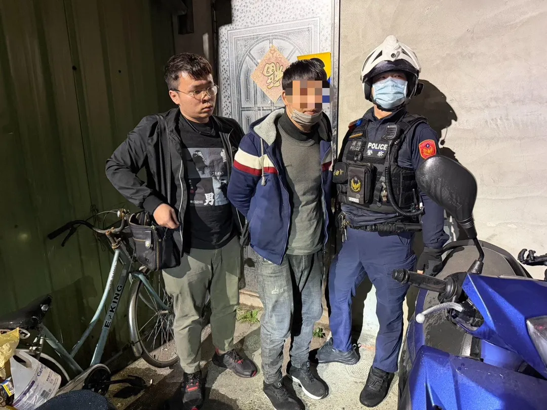 新北市蘆洲區發生一起驚悚的弒親事件，67歲的廖姓男子涉嫌持刀殺害其75歲的父母。（圖／翻攝畫面）