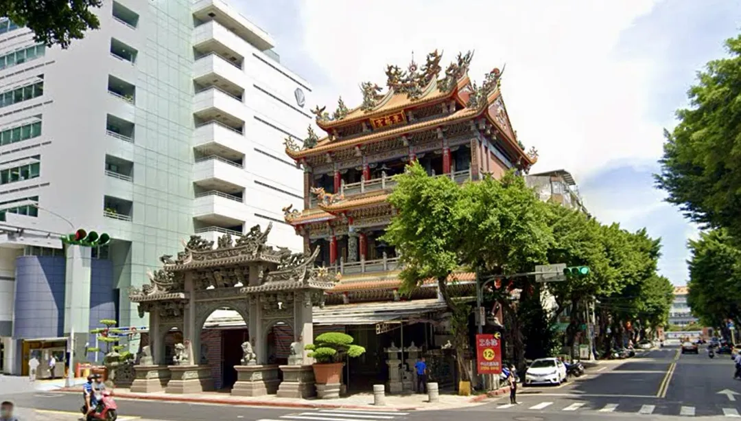 景福宮位於中山區交通便利。(圖/翻攝自Google map)