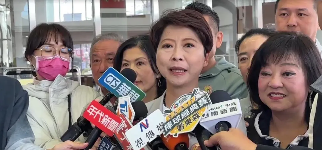 民進黨立委陳亭妃參選台南市長,正努力消除換妃雜音。(資料照)