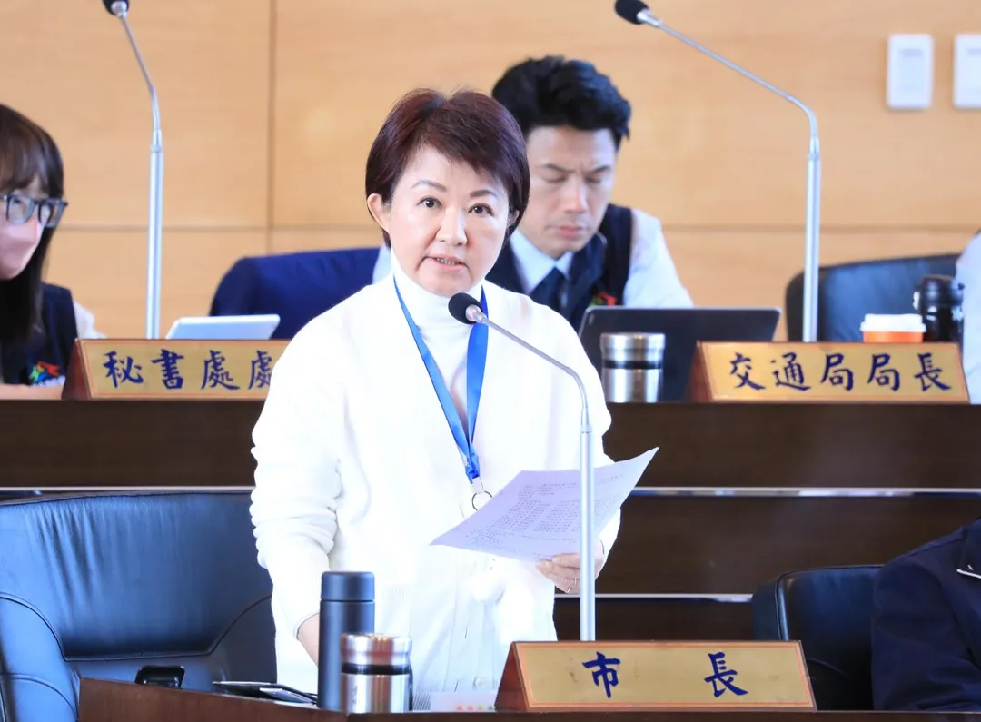針對國土署官員針對土方不當言論惹議,盧秀燕反擊產業不該被污名化。(圖/台中市府提供)