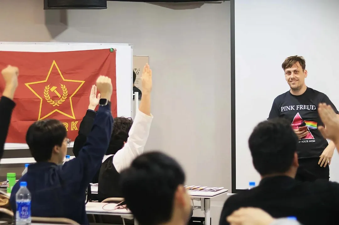 「台灣革命共產黨」成立。（圖／翻攝自Threads）