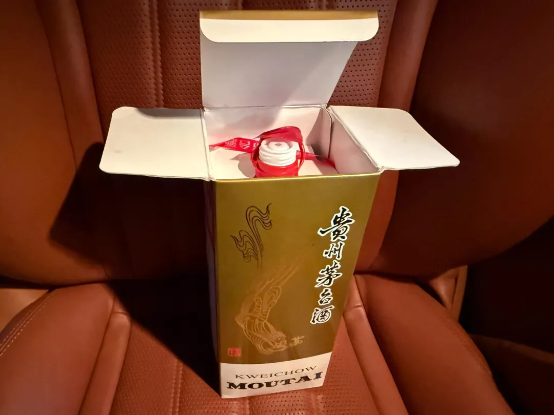 車室生香全是酒味。(圖/黃宏輝提供)