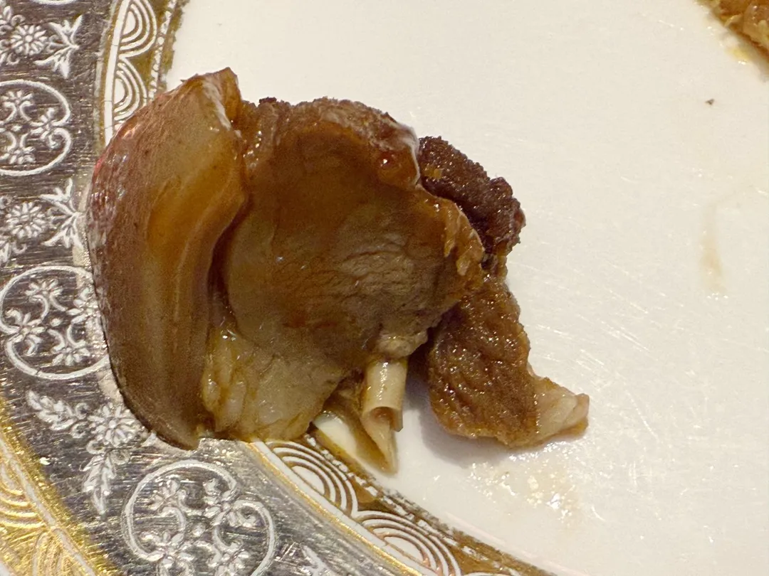帶皮羊腱肉。(圖/黃宏輝提供)