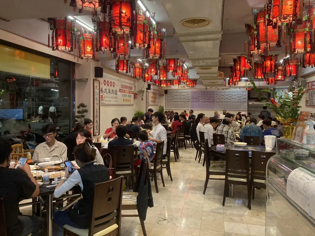 想當然爾的羊肉爐型像。(圖/黃宏輝提供)