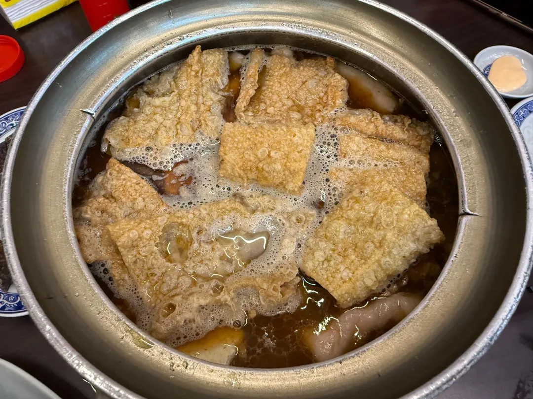 薑母鴨原湯。(圖/黃宏輝提供)
