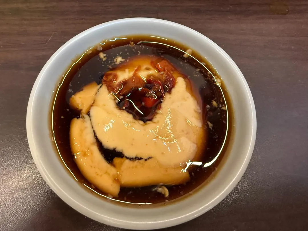 加上生辣椒就完美了。(圖/黃宏輝提供)