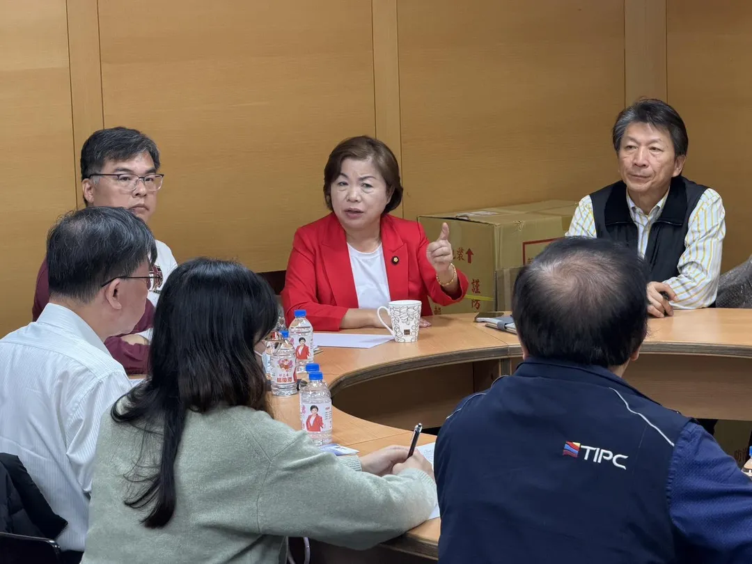 楊瓊瓔表示，自己完全認同谷立言的話，但是民進黨政府是否也該把帳說清楚。（圖取自楊瓊瓔臉書）
