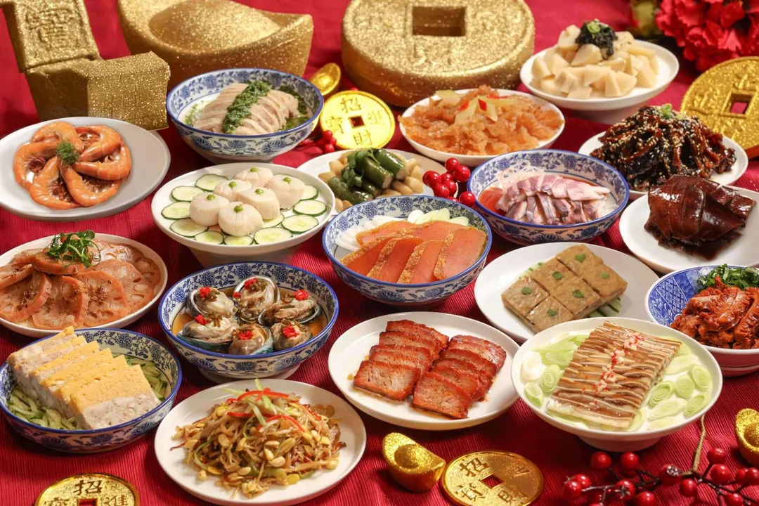 台北晶華酒店以「五星圍爐×多國料理」為主題,推出了11款外帶套餐。(圖/台北晶華酒店提供)