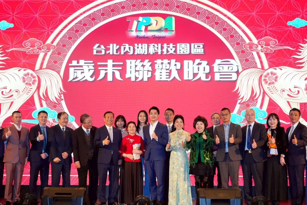 台北市長蔣萬安28日晚間出席內科尾牙。（圖／台北市政府）