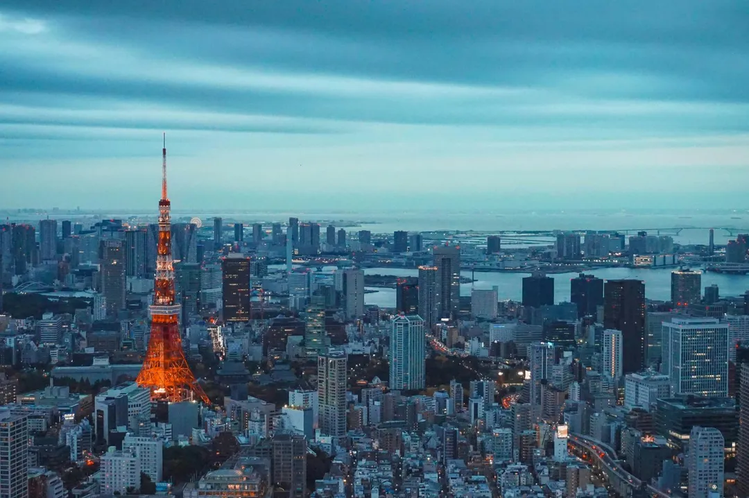 截至2月1日止的一週內，全日本超過3000家定點醫療機構通報的流感患者數達11萬4291人，幾乎是前一週的兩倍。（示意圖／unsplash）