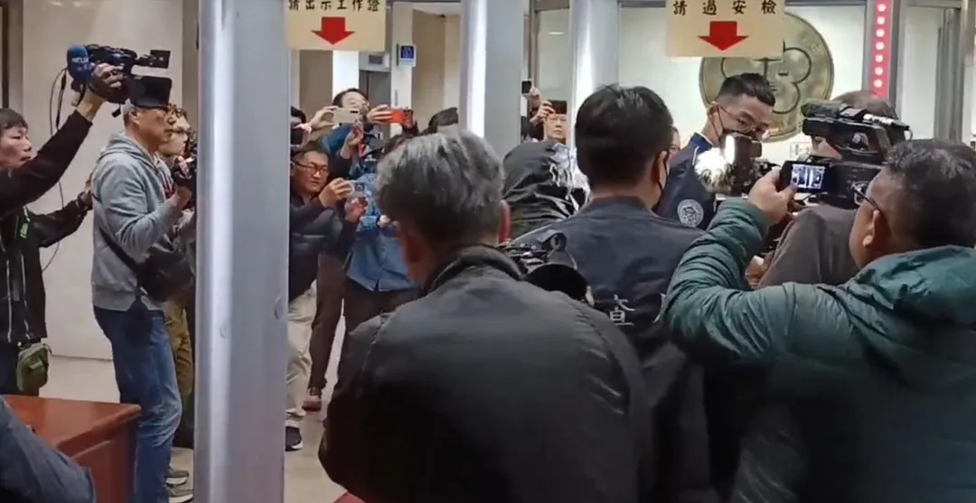 北檢今天指揮調查局國安站兵分30路搜索約談高金素梅等18人。(圖/中天新聞)