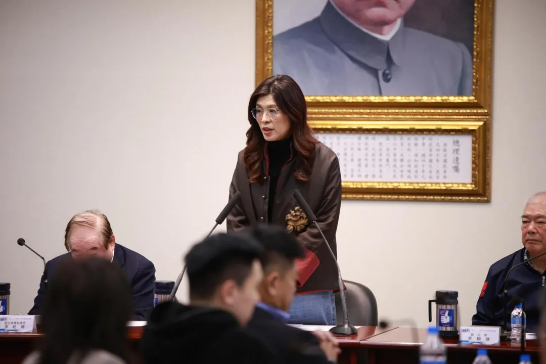 鄭麗文主持中常會。（圖/國民黨提供）