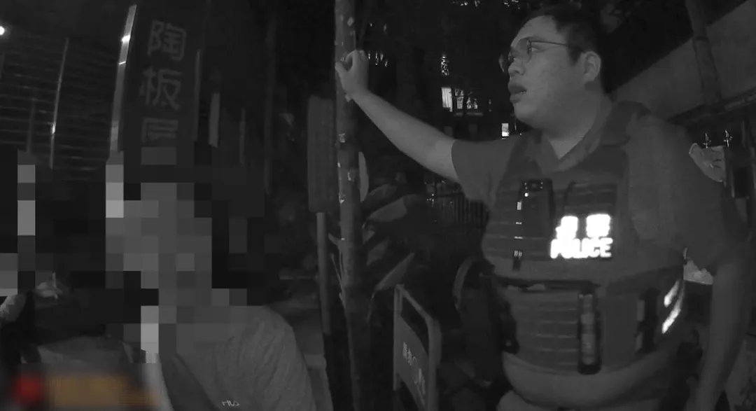 警方趕赴現場逮捕6名嫌犯。（圖／翻攝畫面）