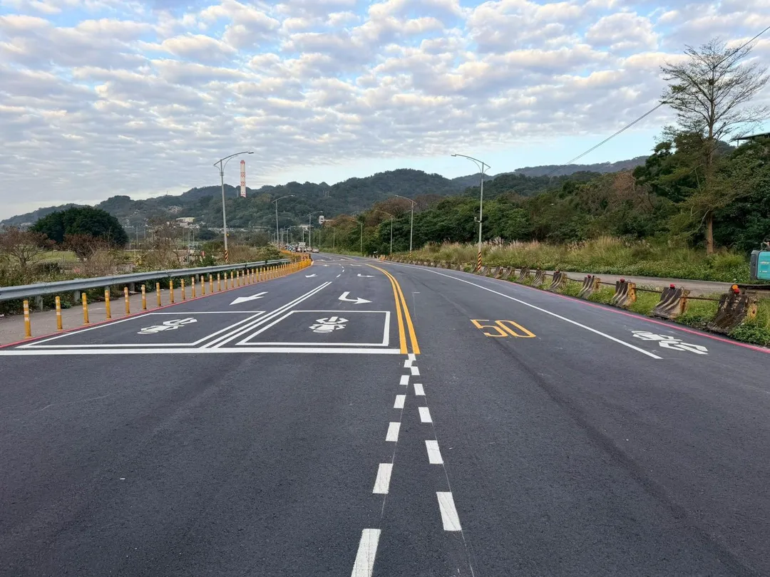 高灘處完成樹林區館前路與八德街路面改善工程 提升行車舒適性。（圖／新北市政府）