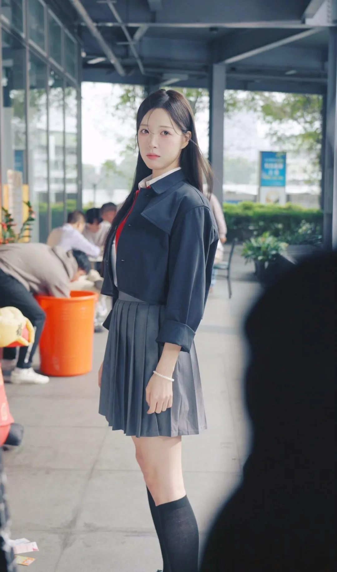 李晧禎廣告畫面被製作成公車廣告，成為她人生中另一個首次體驗。（圖／拉斯維加斯娛樂城 提供）
