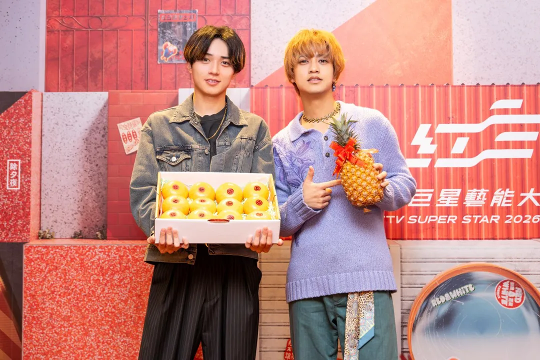 永瀨廉(左)與高橋海人(右)對於台灣粉絲熱情的應援印象相當深刻。(圖/環球音樂 提供)