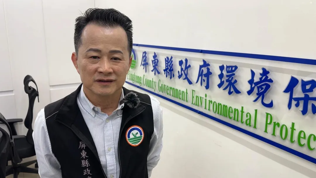 屏東縣環保局主秘余東璧。(圖/中天新聞)