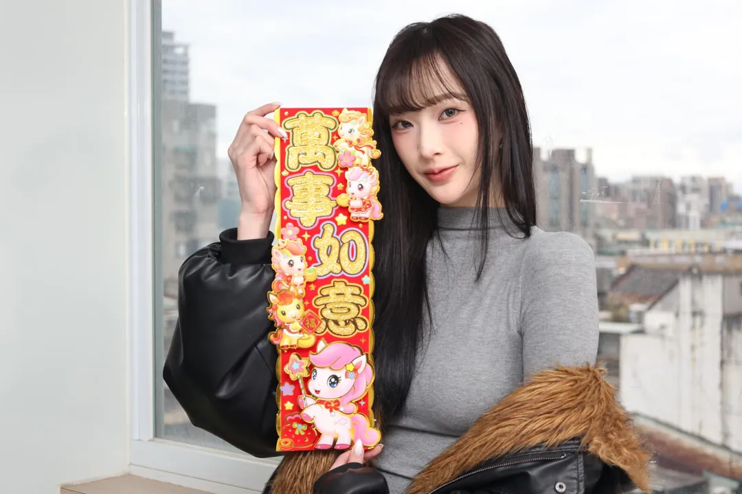 艾麗感謝粉絲的支持。（圖／譚兆青攝）