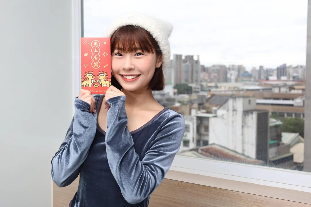 仔仔希望馬年工作與生活一切順利。（圖／譚兆青攝）