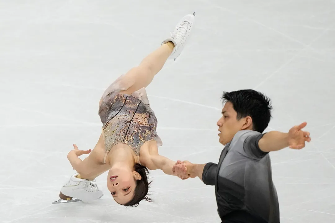 三浦璃來與木原龍一拿下日本首面花式滑冰金牌。（圖／美聯社）
