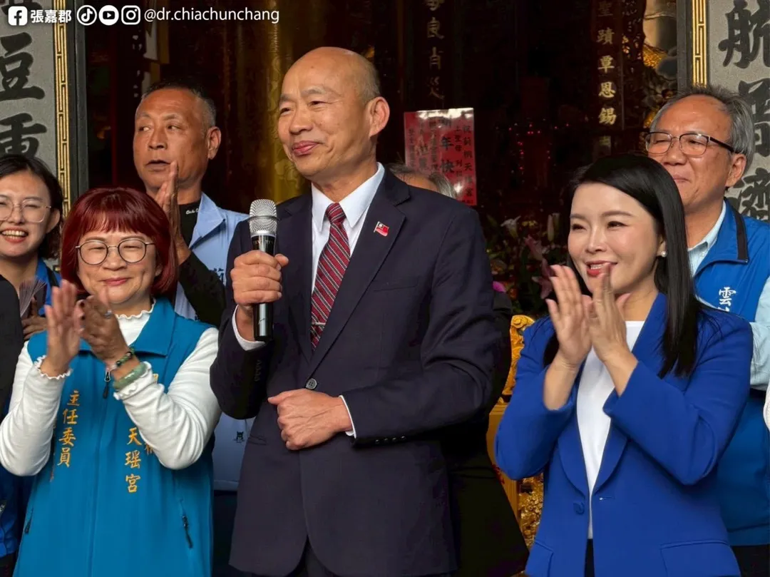 韓國瑜致詞時祝福雲林鄉親「新年快樂，馬上幸福」。（圖／張嘉郡臉書）