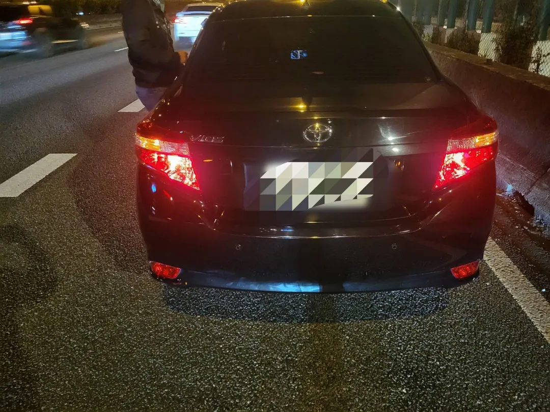 事故車之一。(圖/警方提供)