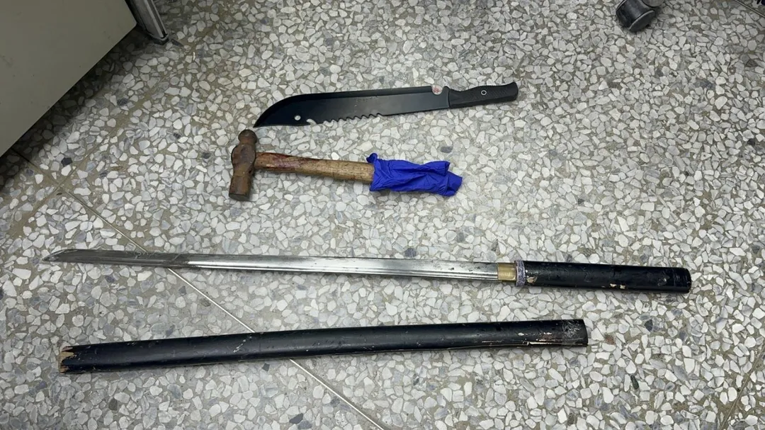 犯案兇器。（圖／中天新聞）