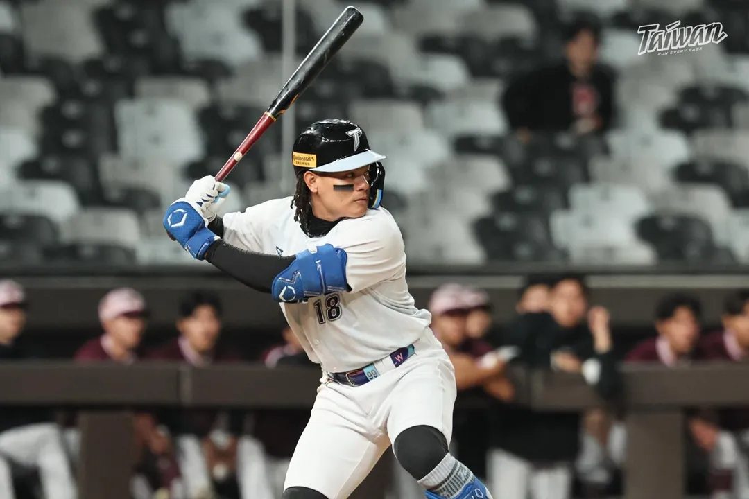 張育成7局轟出陽春砲。(圖/中職提供)