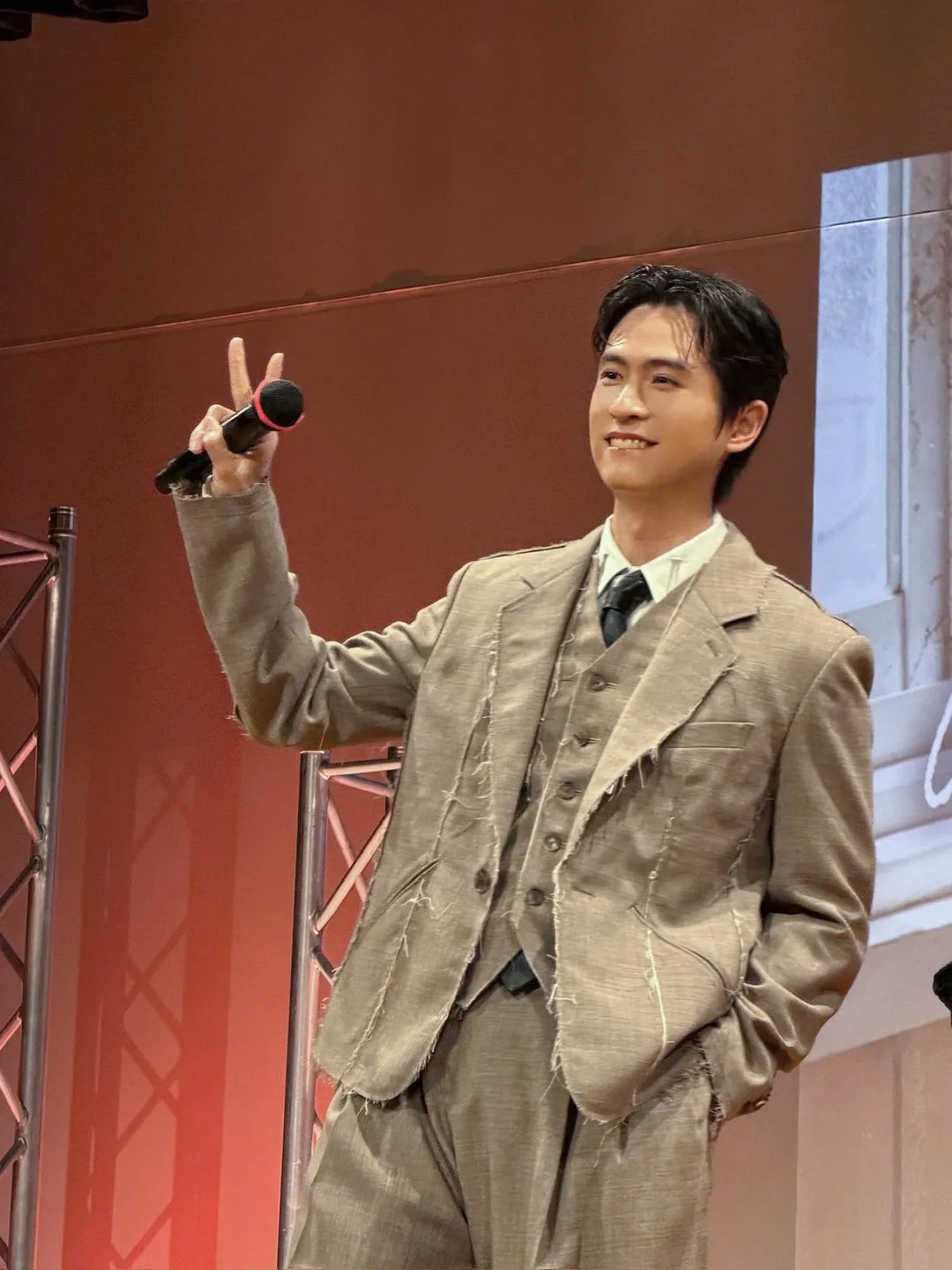 演員石知田5年前因演出BL劇《We Best Love（WBL）》在日本吸引不少死忠劇迷。（圖／百澤娛樂 提供）