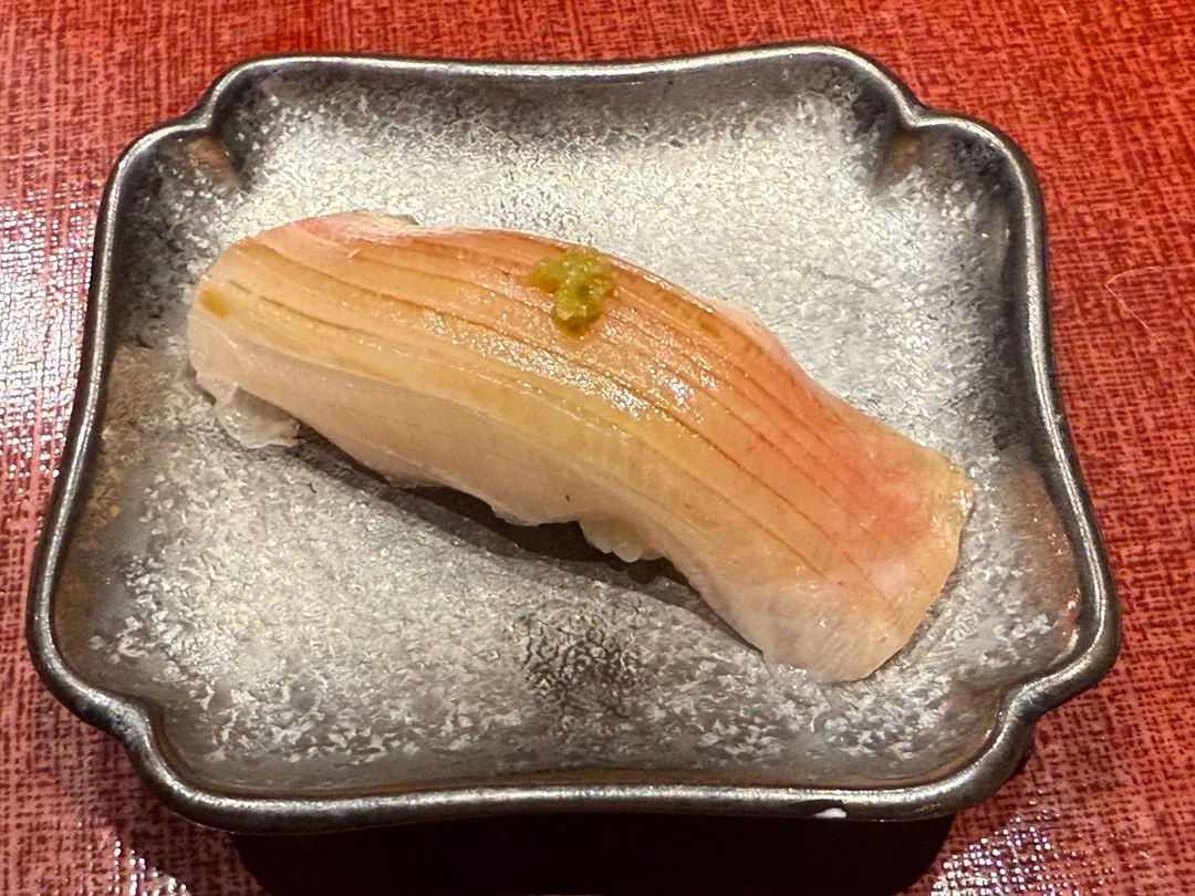 白魽握壽司。（圖／黃宏輝提供）