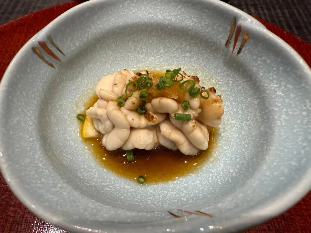 炙燒鱈魚白子。（圖／黃宏輝提供）