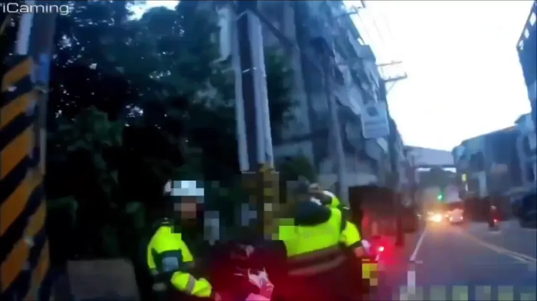 警方逮到嫌犯高男。(圖/警方提供)