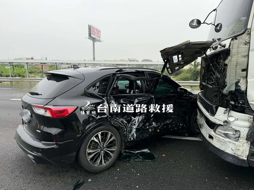 車禍現場。（圖／「台南道路救援─張家班」授權提供）