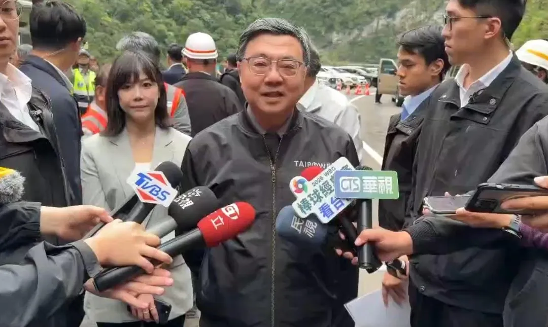 卓榮泰稱很少看到有這樣編列預算的方式。（圖／中天新聞）