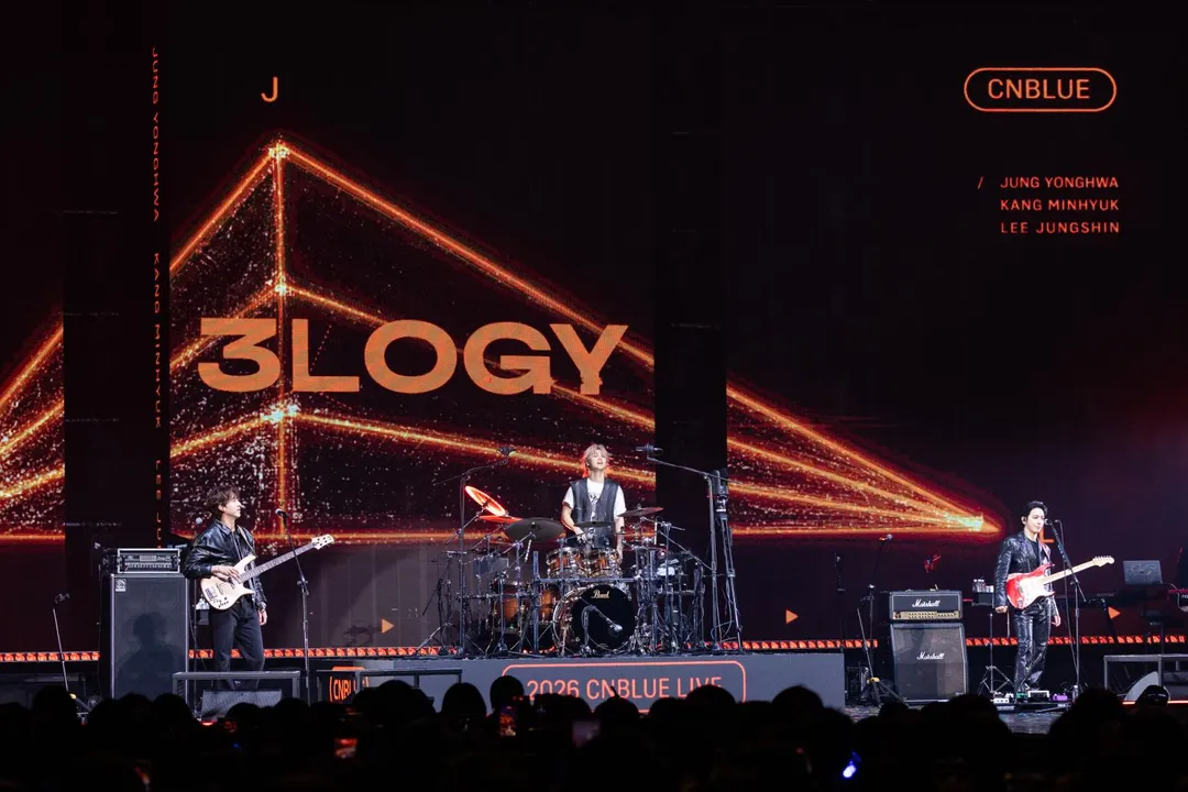 CNBLUE 三位成員——鄭容和（右起）、姜敏赫、李正信以一身黑色皮革造型現身。（圖/和協整合行銷提供）