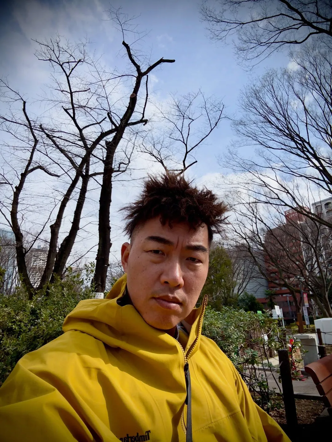 郭泓志表示「與其原地放棄，倒不如再次努力努力或許不會有最好的結果，但都是未來經驗的累積」。（圖／翻攝自郭董 懂不懂臉書粉專）