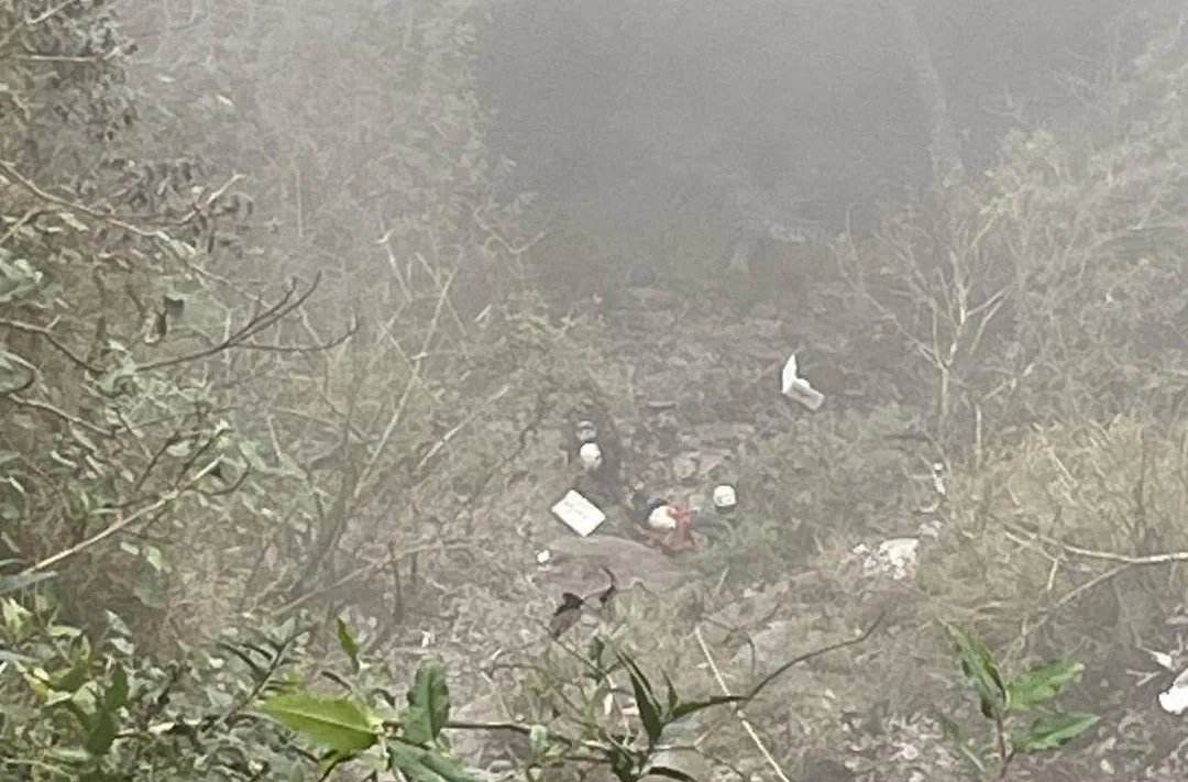 蔡姓協作員在登山界具有一定知名度，平常從事山域物資搬運工作。（圖／中天新聞）